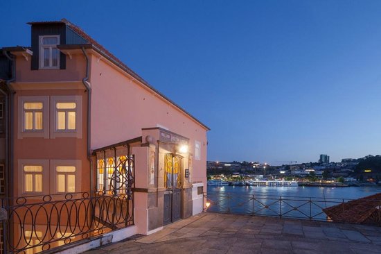 1872 River House — Porto