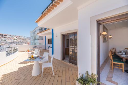 Bertolina Guest House — Faro