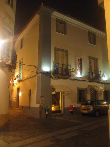 Burgos Guest House — 0vora