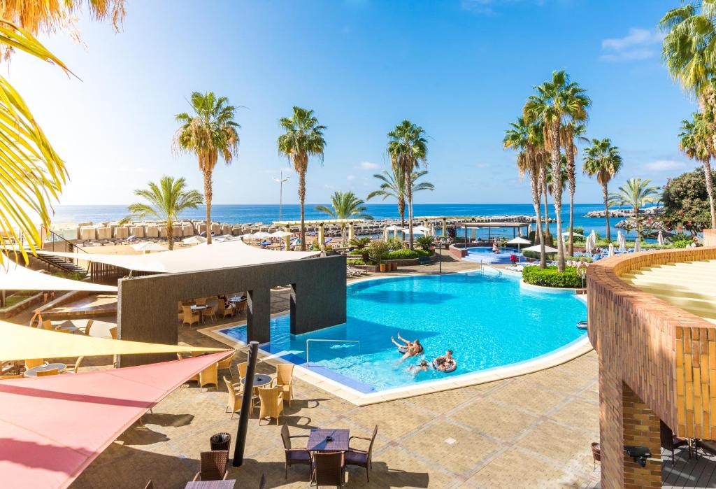 Calheta Beach - All-inclusive - Savoy Signature — Madeira