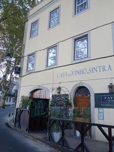 Casa do Vinho Sintra Guest House — Lisboa