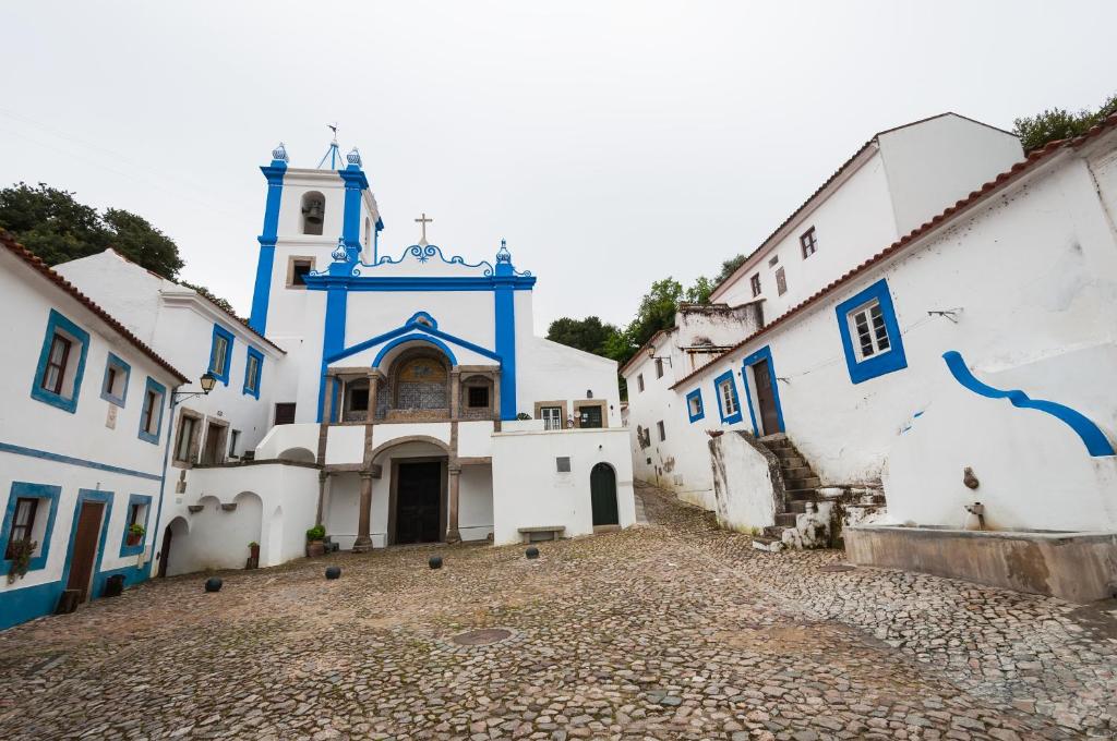 Casas De Romaria — Évora