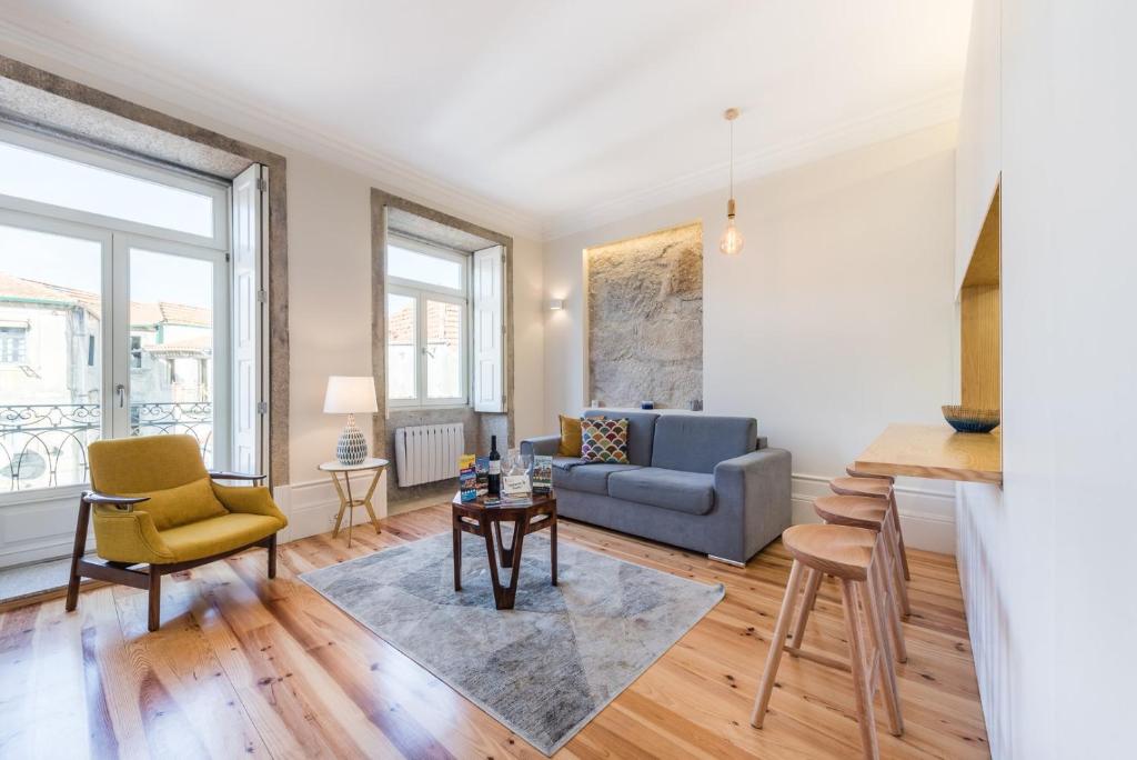 Cathedral Design Apartments — Porto