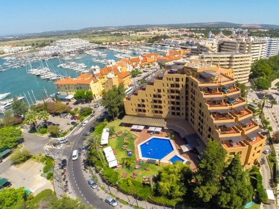 Dom Pedro Marina — Faro