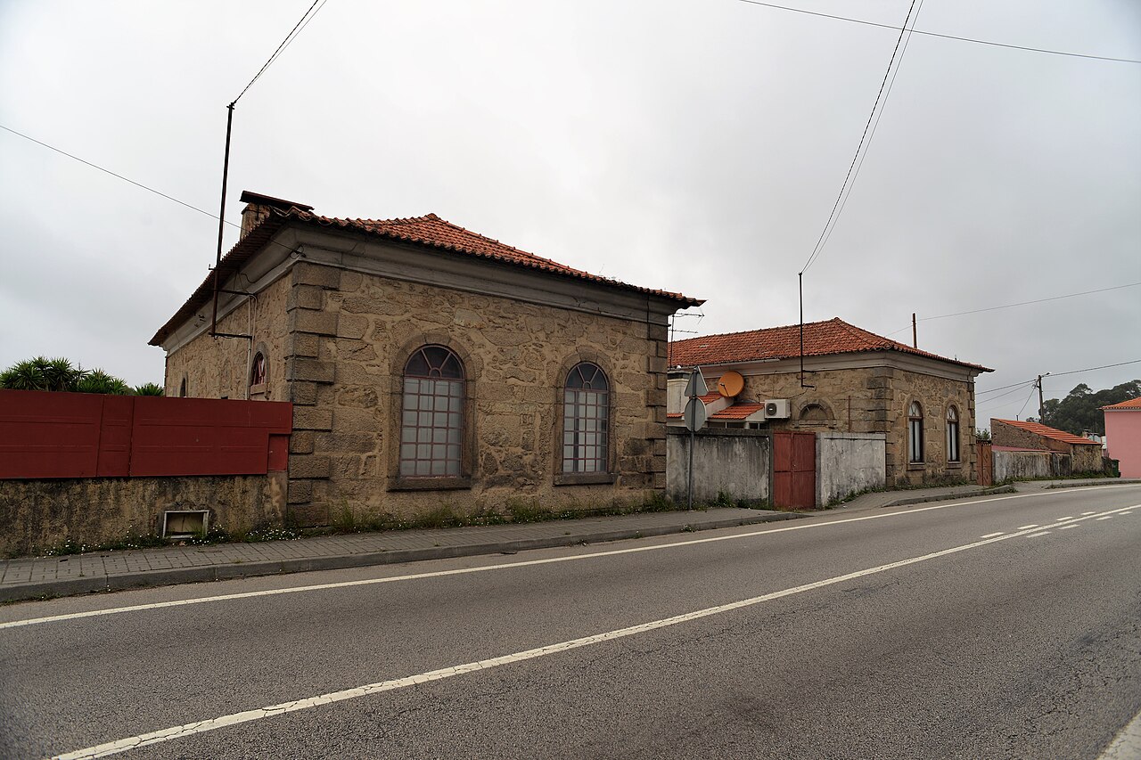 Estação da Mala-Posta do Curval — Pinheiro da Bemposta, Travanca e Palmaz
