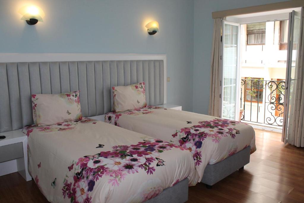 Grande Oceano Guest House — Porto