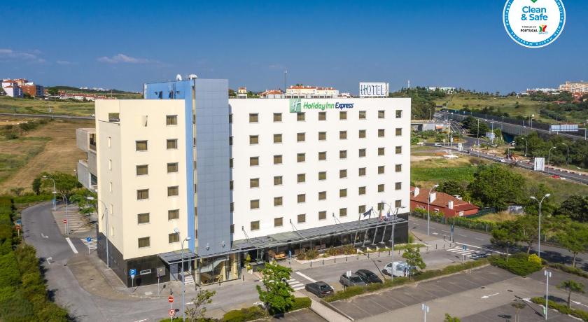 Holiday Inn Express Lisbon-Oeiras — Lisboa