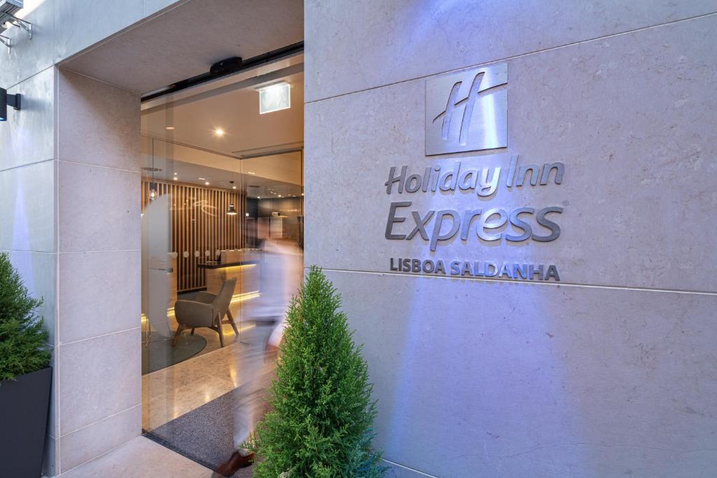 Holiday Inn Express Lisbon - Plaza Saldanha — Lisboa