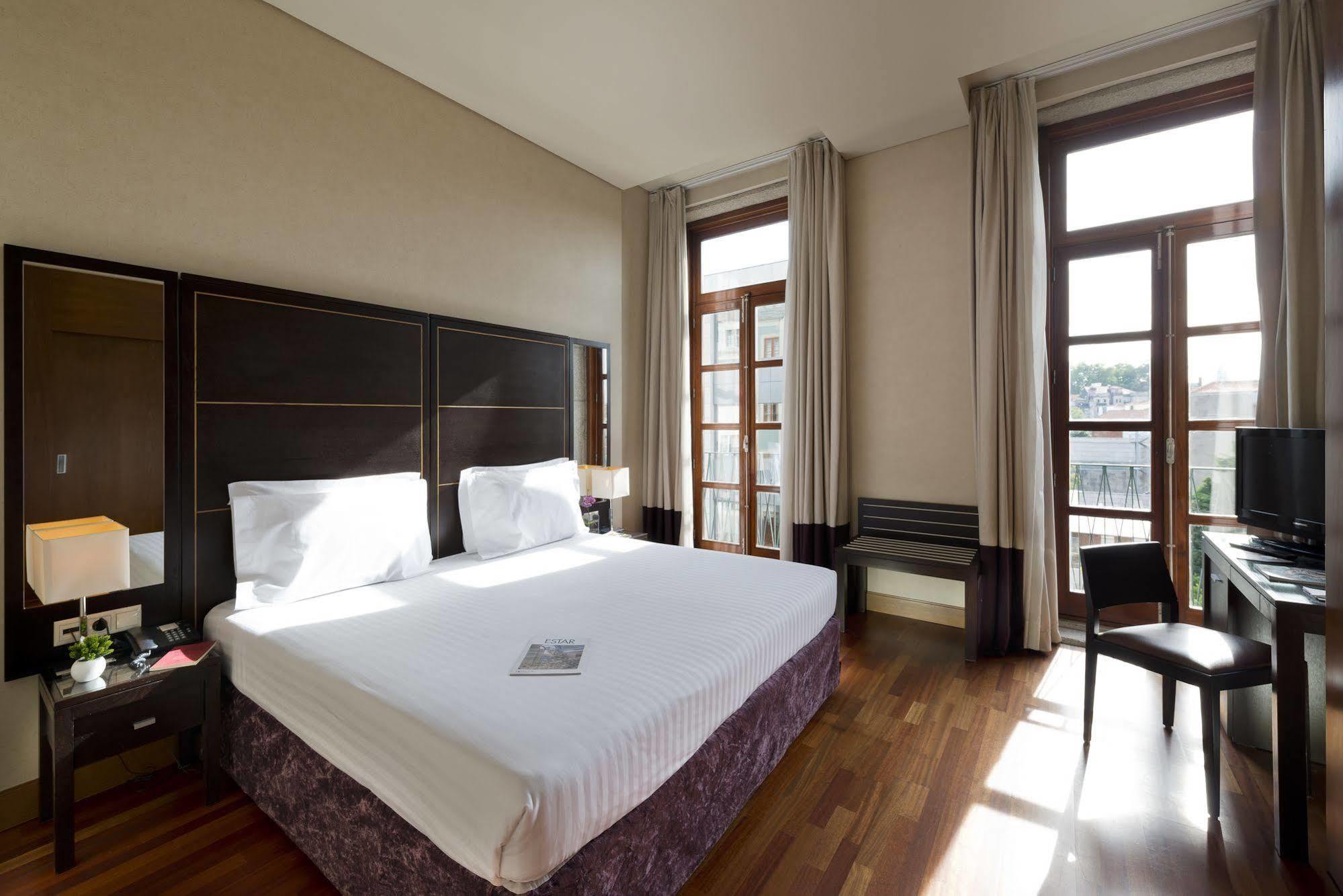 Hotel Das Artes — Porto