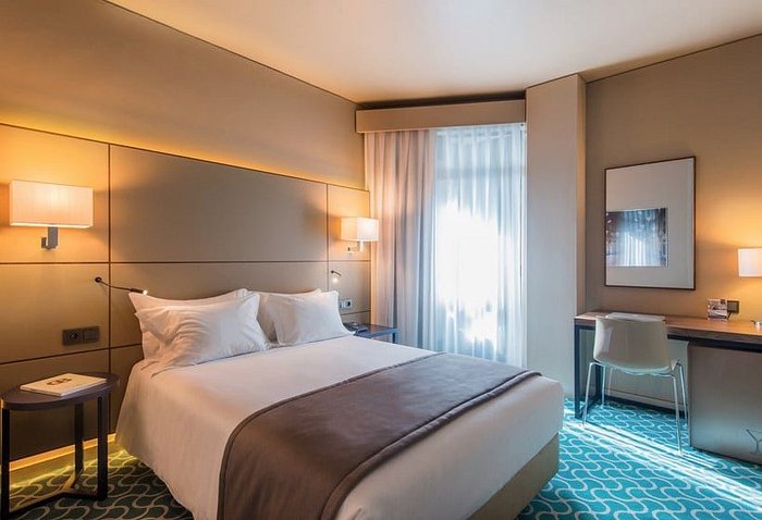 Hotel Dom Henrique - Downtown — Porto