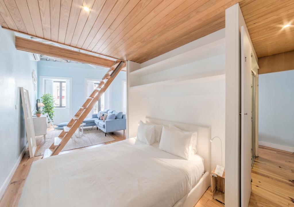 Look At Me - Serviced Lofts & Studios — Porto