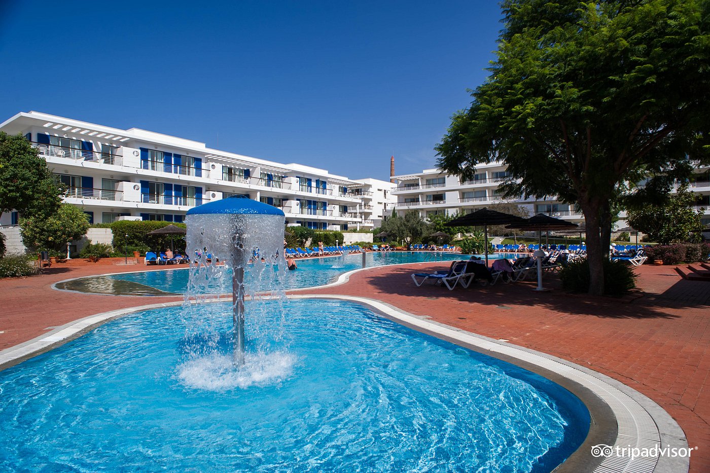 Marina Club Lagos Resort — Lagos