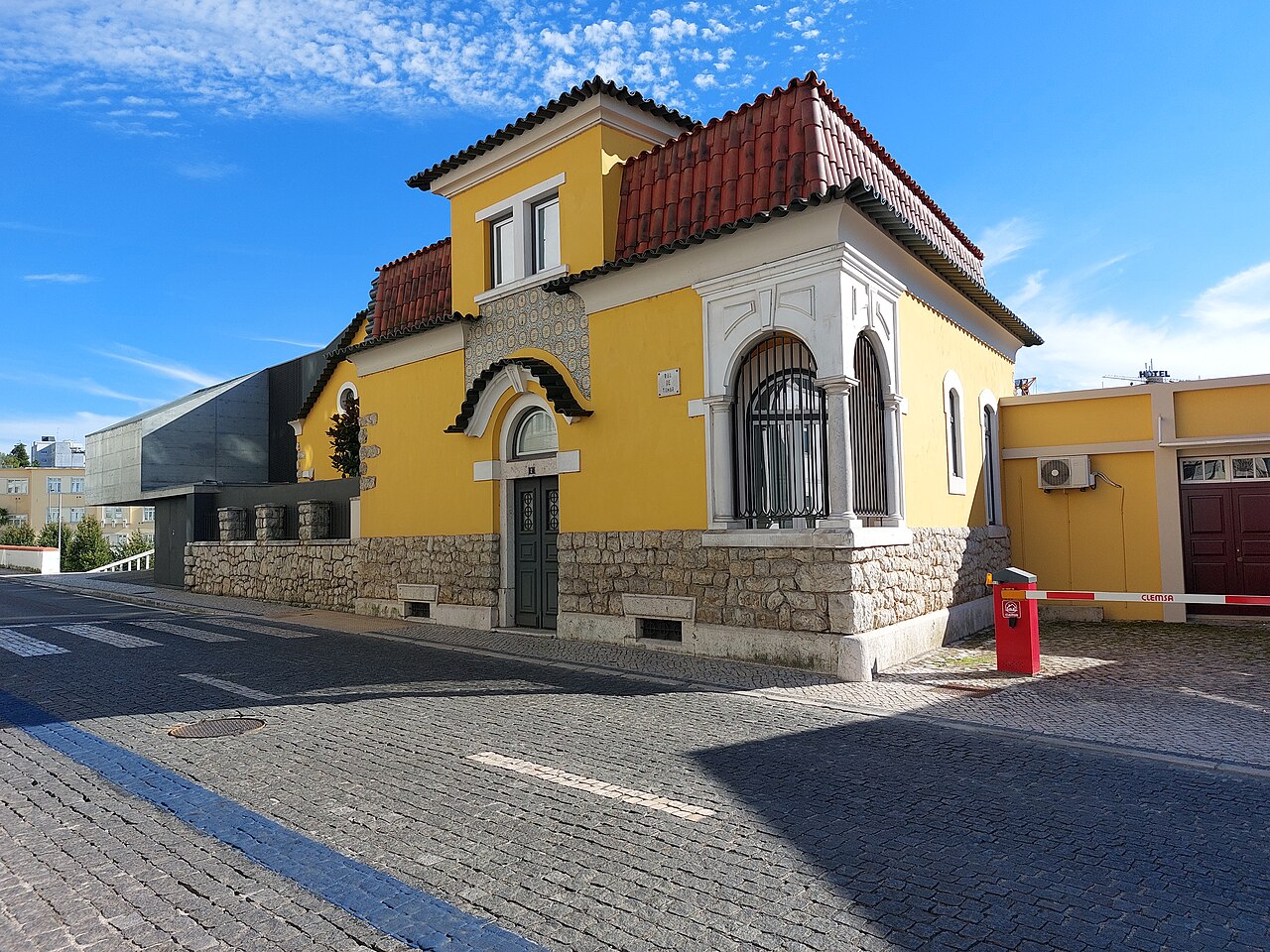 Pensão de Tomar — Leiria, Pousos, Barreira e Cortes