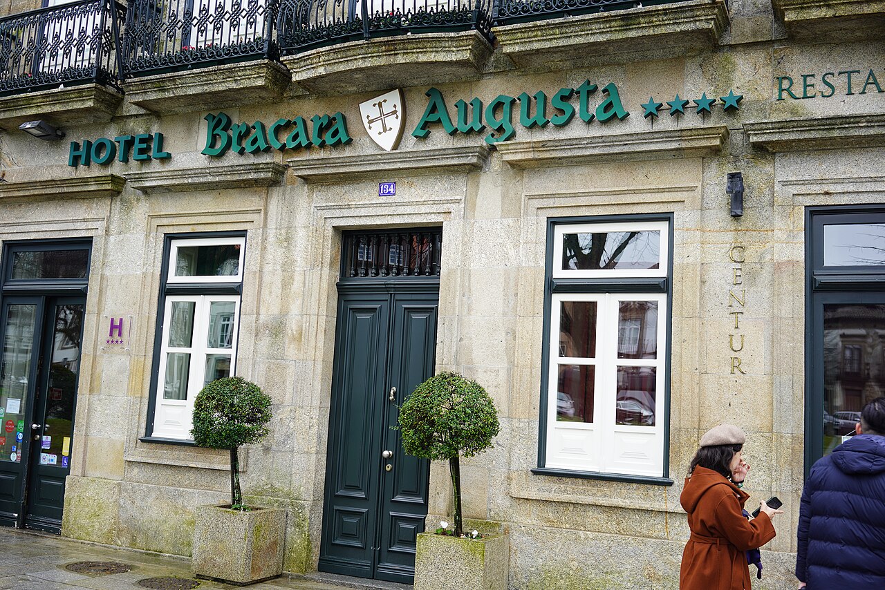 Q111871202 — Braga