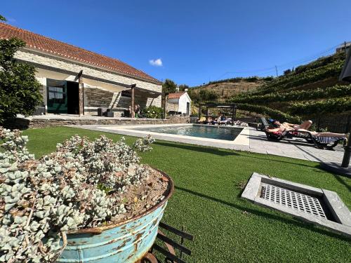 Quinta da Casa Cimeira, Guest House, Wines & Food — Vila Real