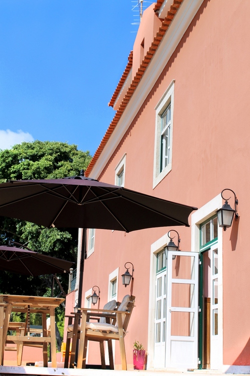 Sarrazola House — Lisboa