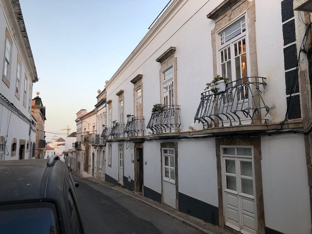 Tavira House — Faro