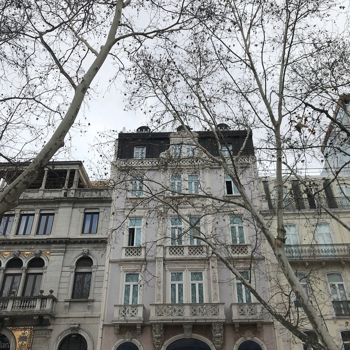 Valverde Hotel — Lisboa